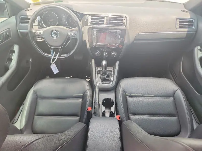 2018 VOLKSWAGEN JETTA SPORT  