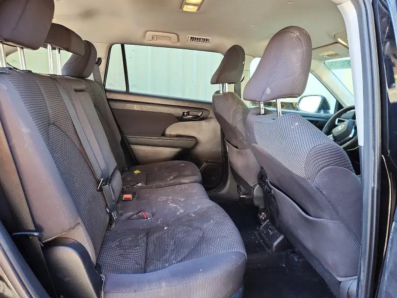 2021 TOYOTA HIGHLANDER L  