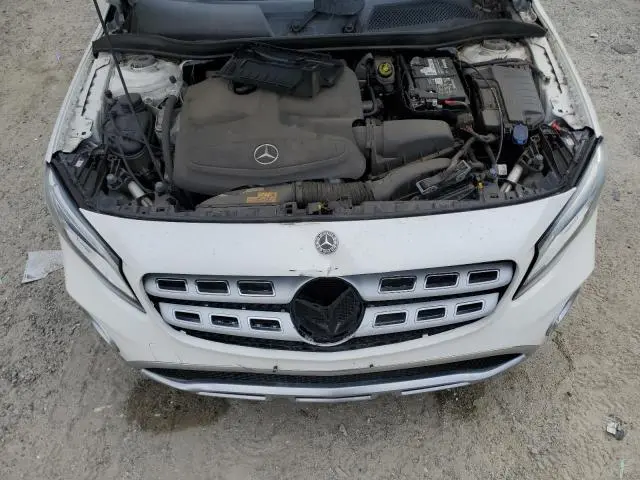 2020 MERCEDES-BENZ GLA 250  