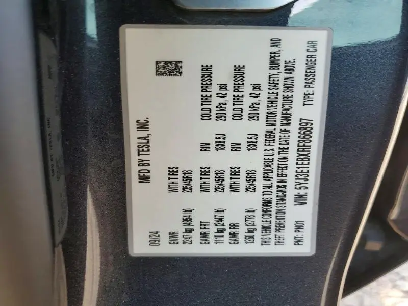 2024 TESLA MODEL 3   