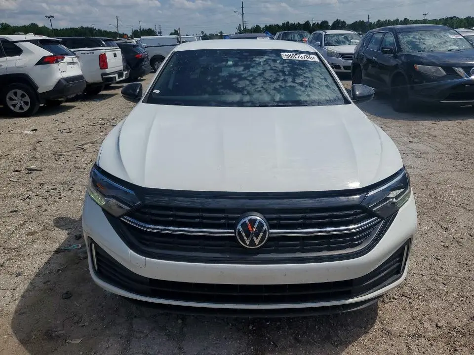 2024 VOLKSWAGEN JETTA SPORT  