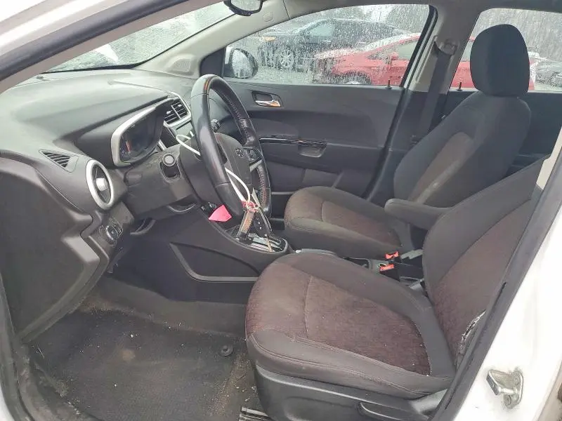 2019 CHEVROLET SONIC LT  