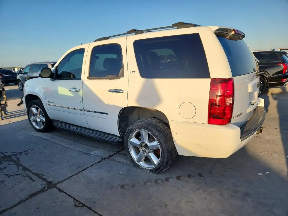 2011 CHEVROLET TAHOE C1500 LTZ  