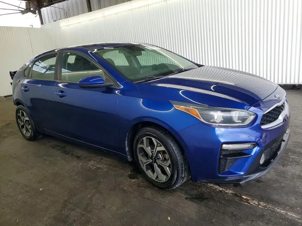 2019 KIA FORTE LXS  