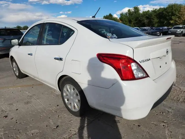 2019 NISSAN VERSA S  