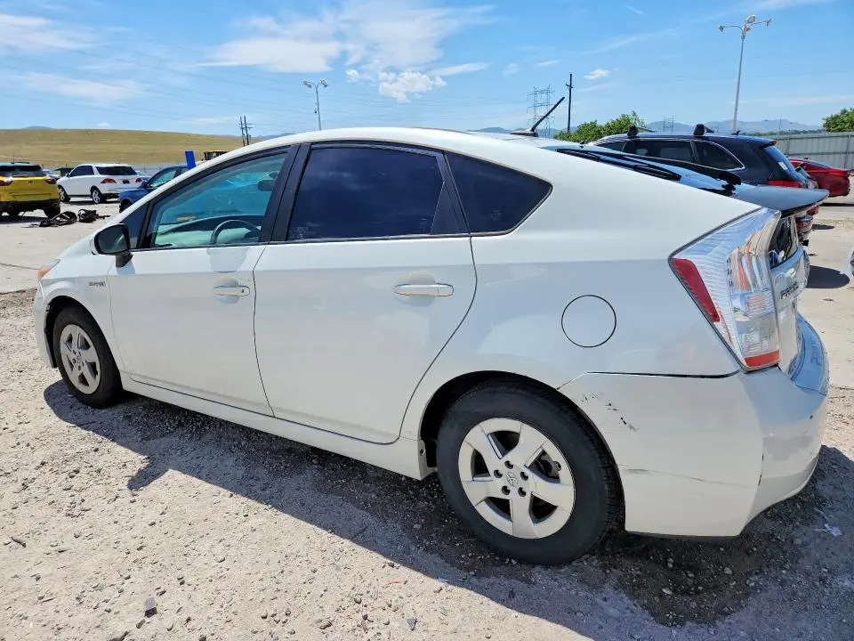 2010 TOYOTA PRIUS II  