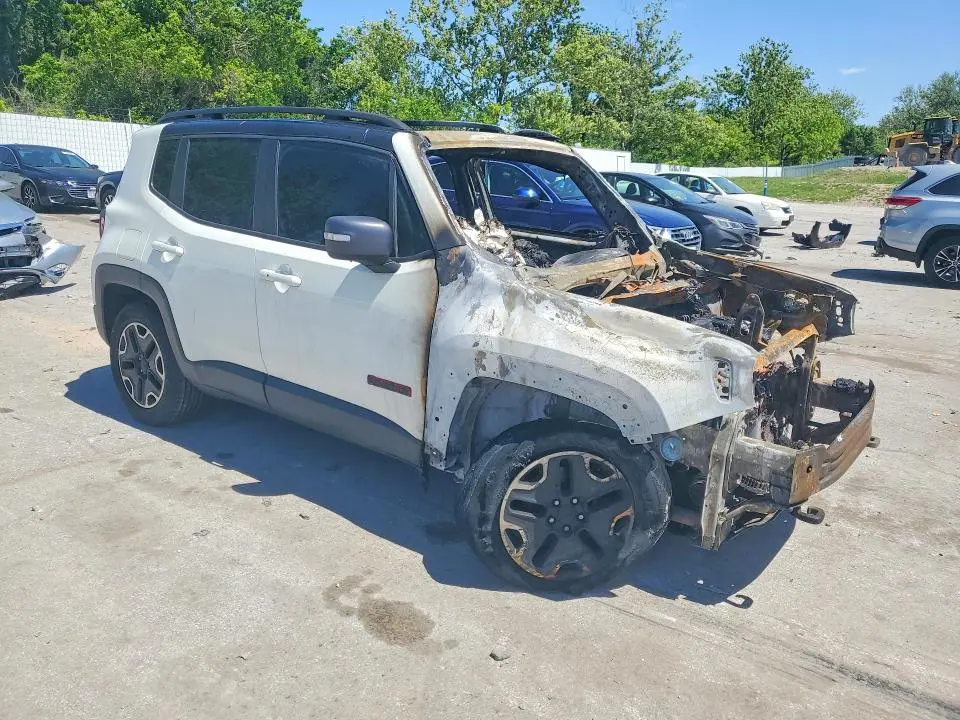 2016 JEEP RENEGADE TRAILHAWK  