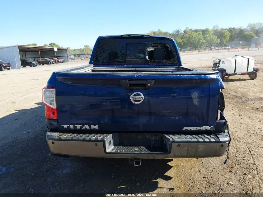 2017 NISSAN TITAN PRO-4X