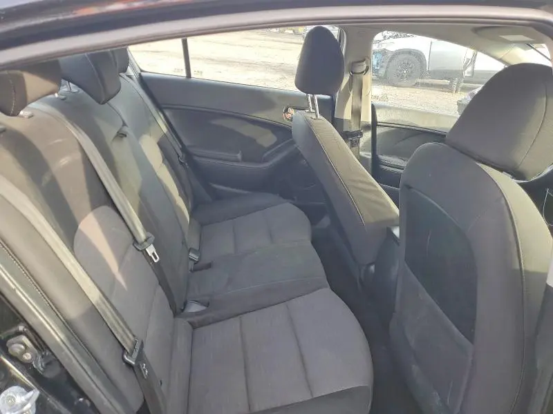 2016 KIA FORTE LX  