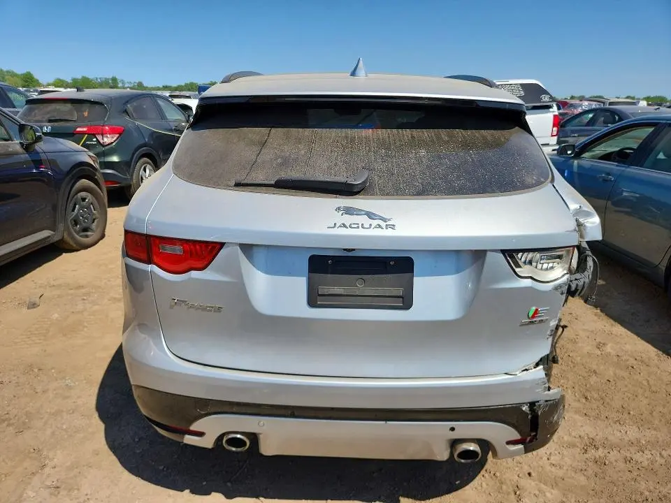2019 JAGUAR F-PACE S  