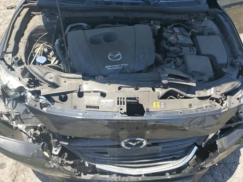 2015 MAZDA 3 TOURING  