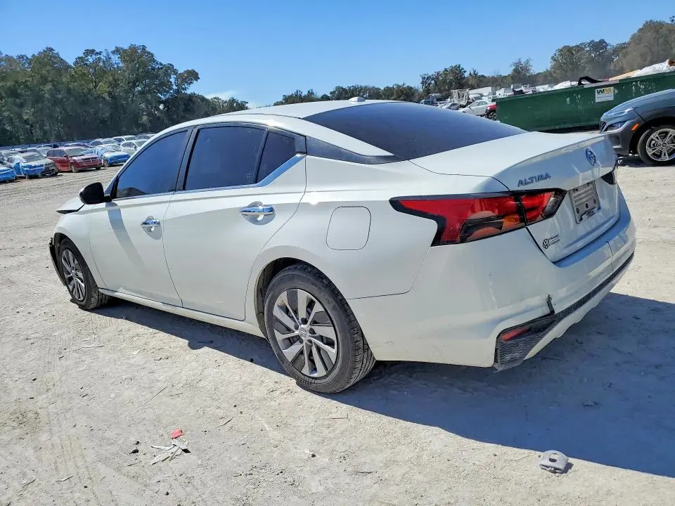 2019 NISSAN ALTIMA S  