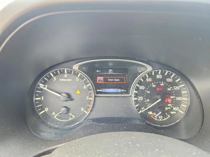 2016 NISSAN PATHFINDER SV  
