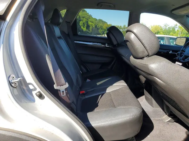 2012 KIA SORENTO EX  