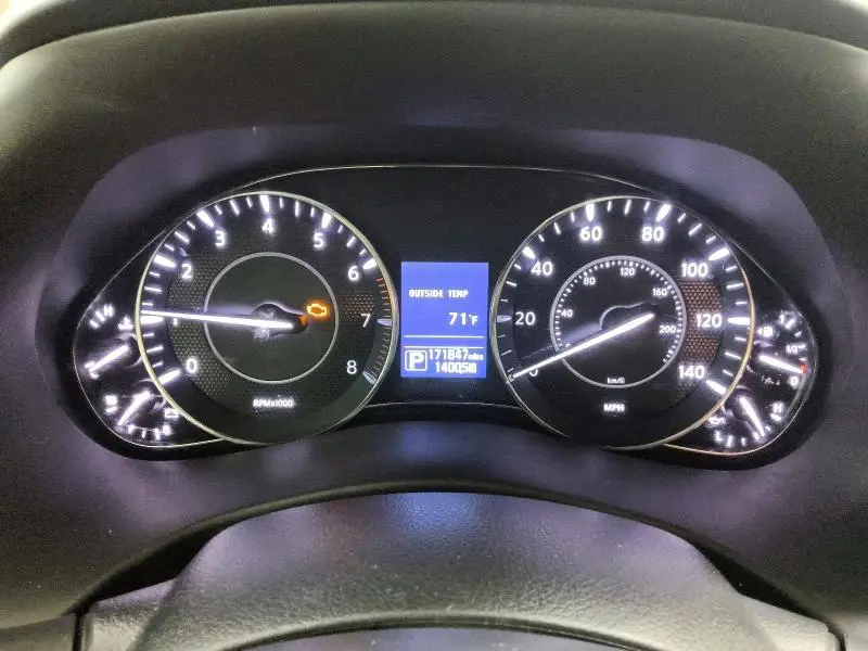 2017 NISSAN ARMADA SL  