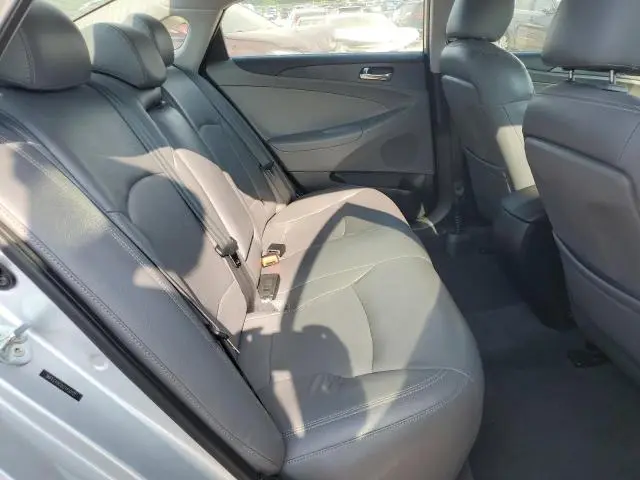 2012 HYUNDAI SONATA SE  