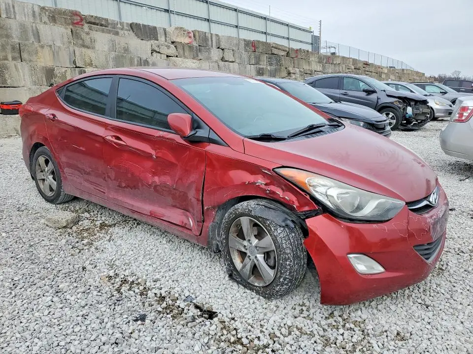 2013 HYUNDAI ELANTRA GLS  