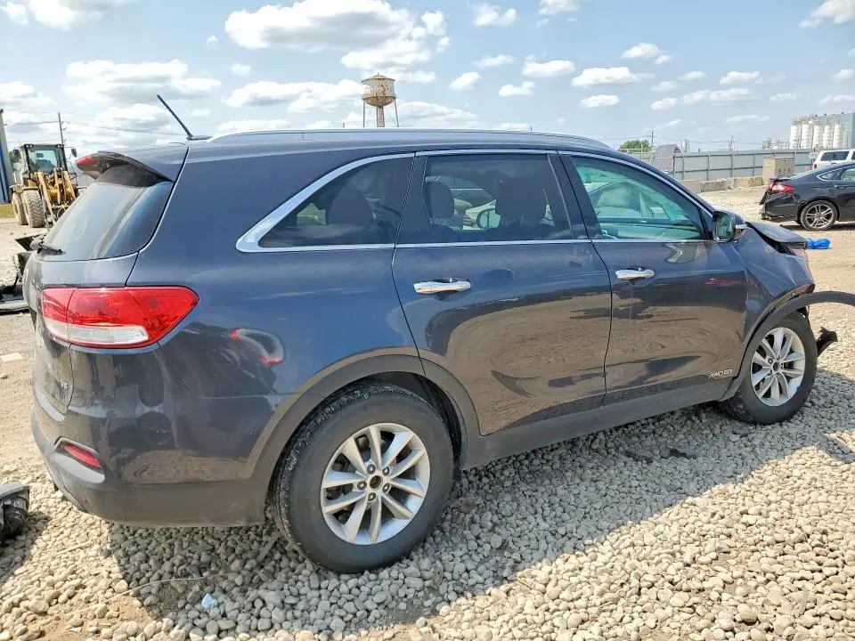 2017 KIA SORENTO LX V6  
