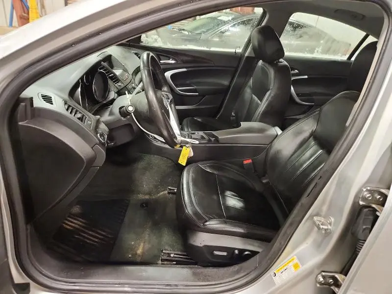 2011 BUICK REGAL CXL  