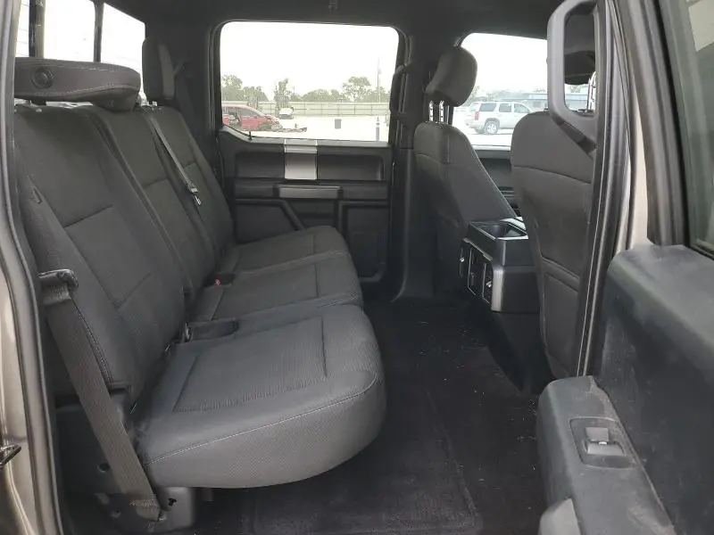 2016 FORD F150 SUPERCREW  