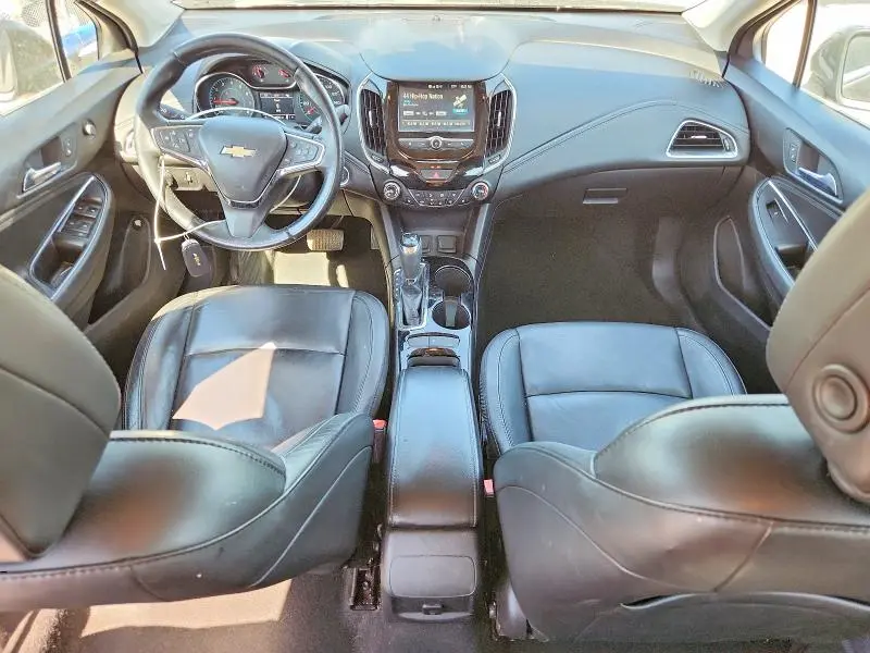 2017 CHEVROLET CRUZE   