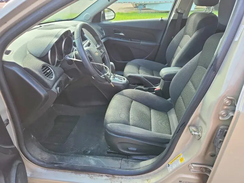 2015 CHEVROLET CRUZE LT  