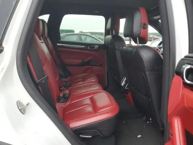 2017 PORSCHE CAYENNE SE HYBRID PLATINUM  