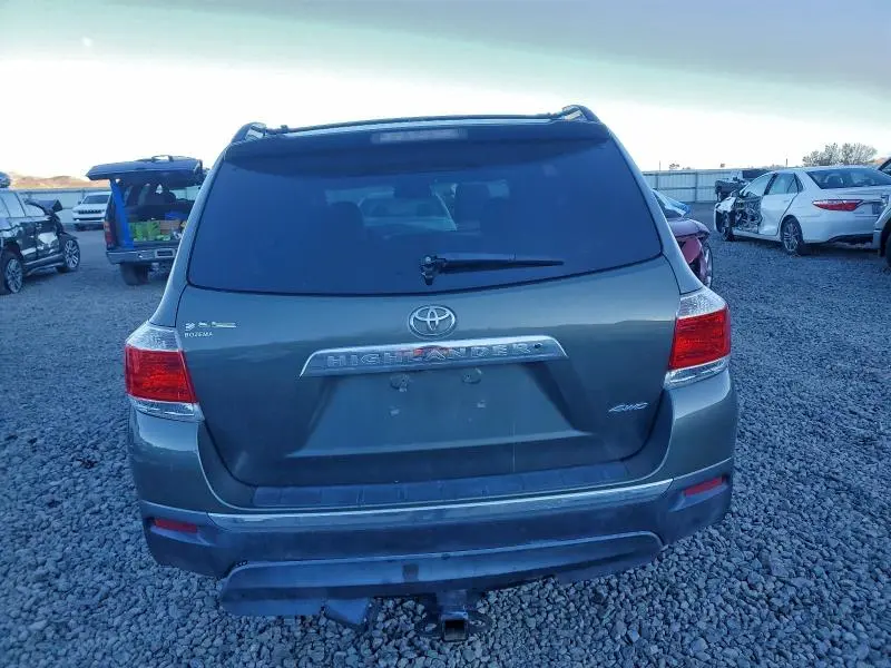 2012 TOYOTA HIGHLANDER LIMITED  