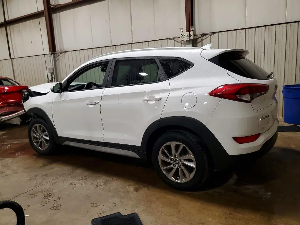 2017 HYUNDAI TUCSON SE PLUS  
