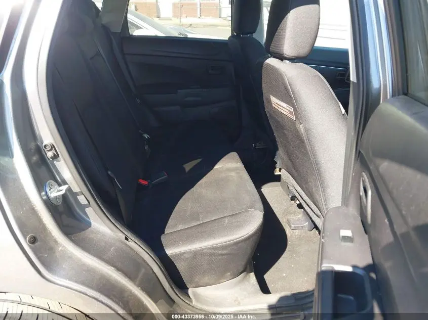 2015 MITSUBISHI OUTLANDER SPORT ES