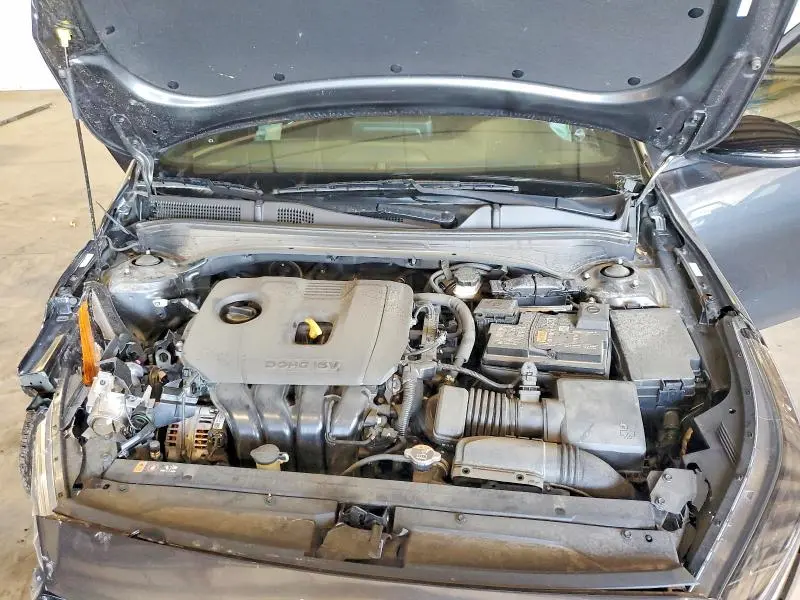 2024 KIA FORTE GT LINE  