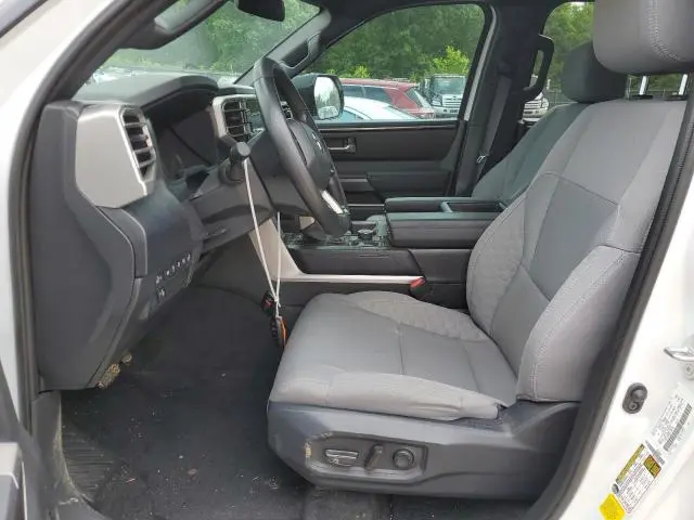 2025 TOYOTA TUNDRA CREWMAX SR  