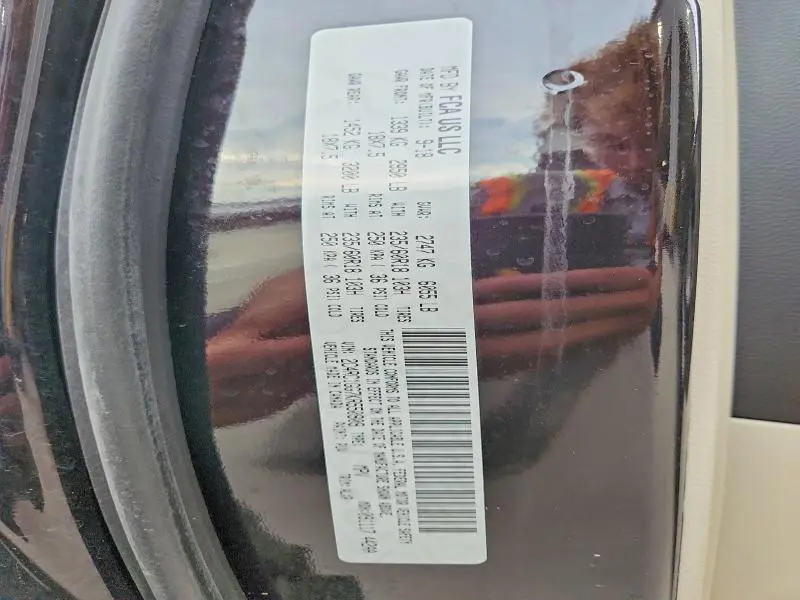 2019 CHRYSLER PACIFICA LIMITED  