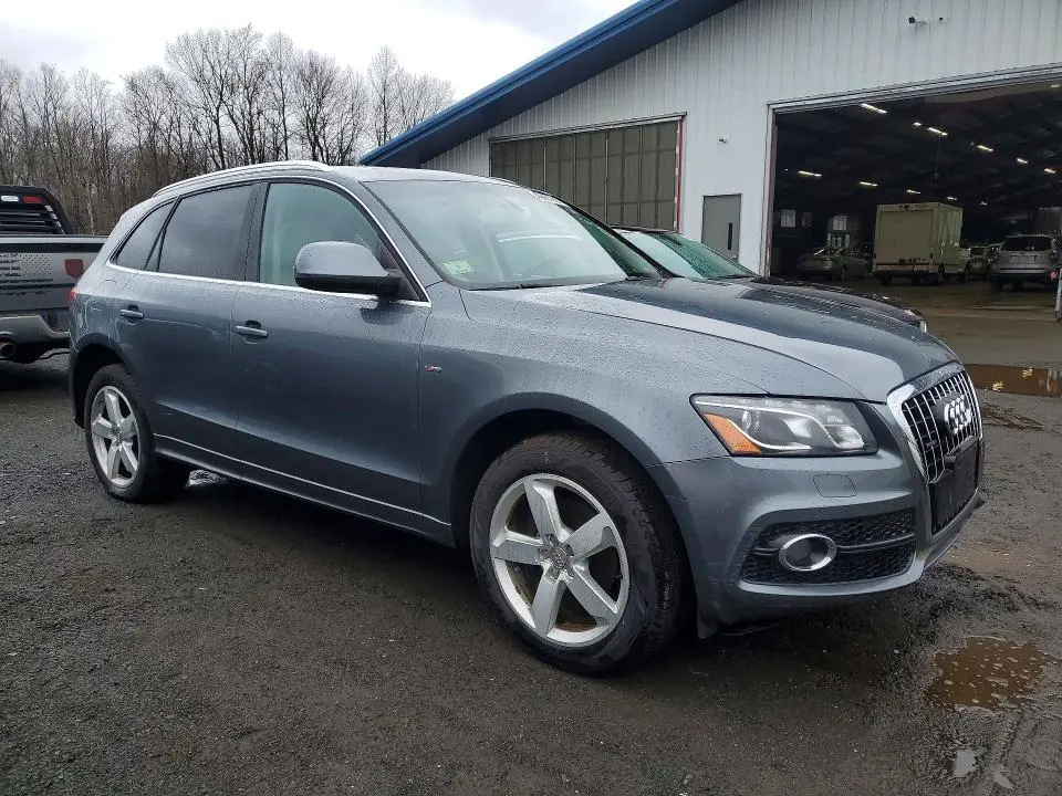 2012 AUDI Q5 PREMIUM PLUS  