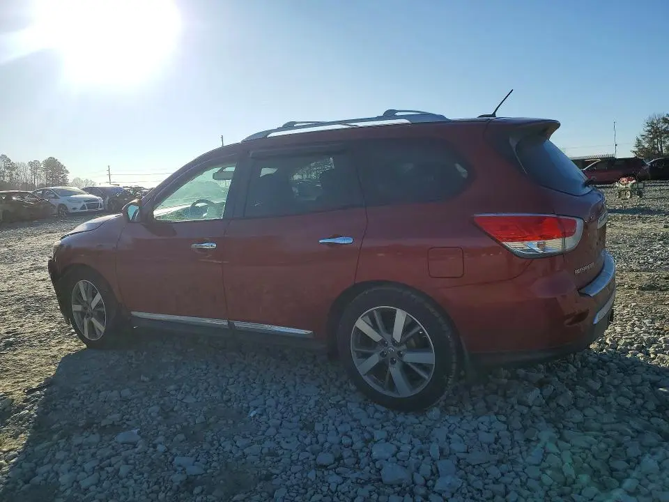 2016 NISSAN PATHFINDER S  