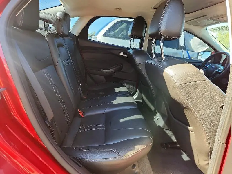 2012 FORD FOCUS TITANIUM  