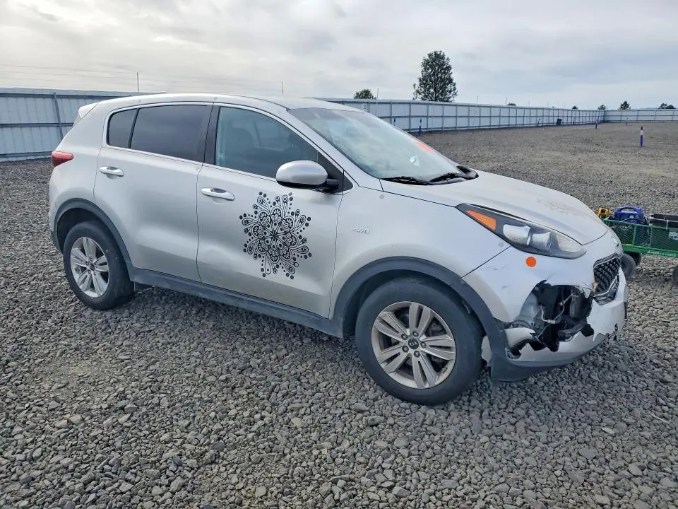 2017 KIA SPORTAGE LX  