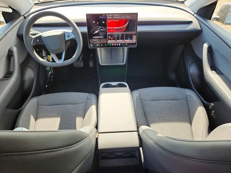 2026 TESLA MODEL Y   