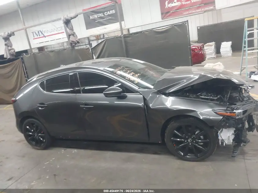 2022 MAZDA MAZDA3 PREMIUM