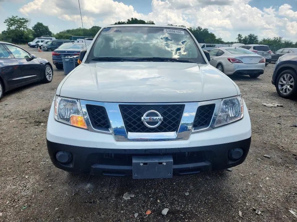 2015 NISSAN FRONTIER S  