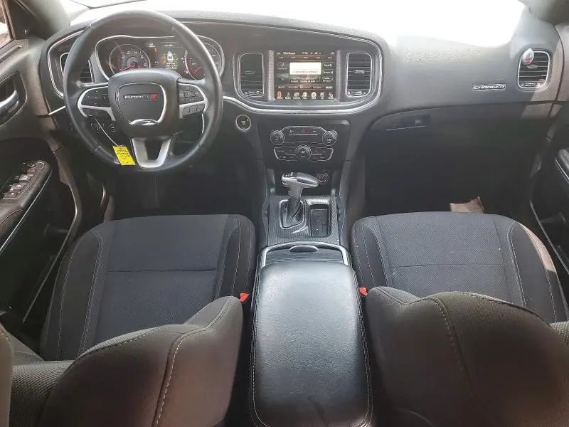 2016 DODGE CHARGER SXT  