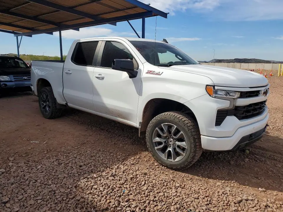 2022 CHEVROLET SILVERADO K1500 RST  