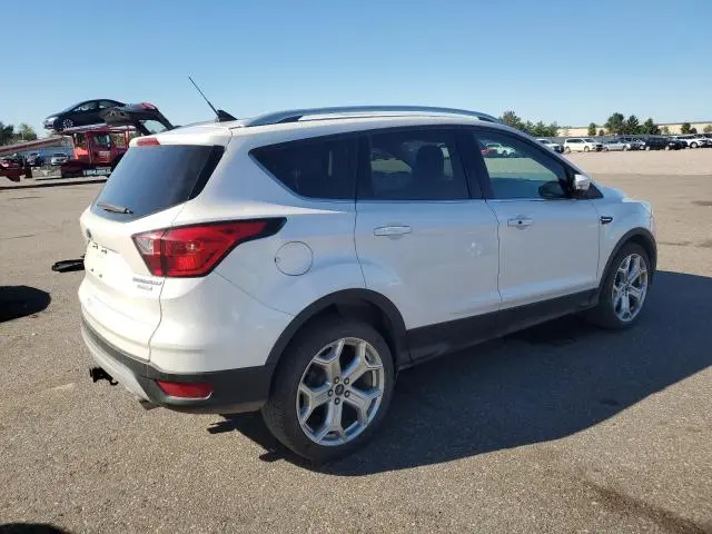 2019 FORD ESCAPE TITANIUM  