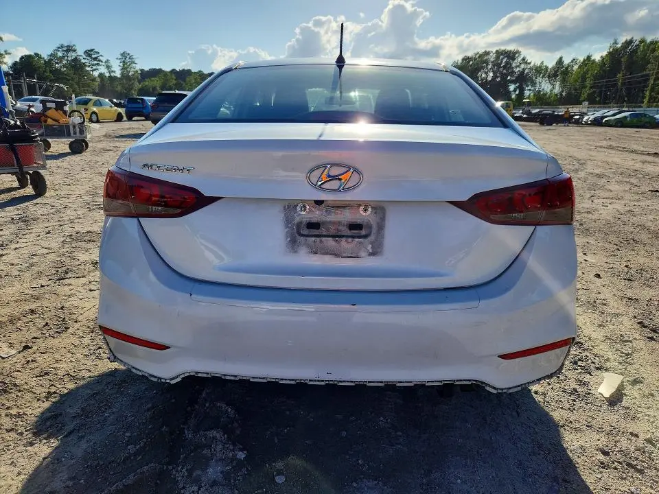 2020 HYUNDAI ACCENT SE  