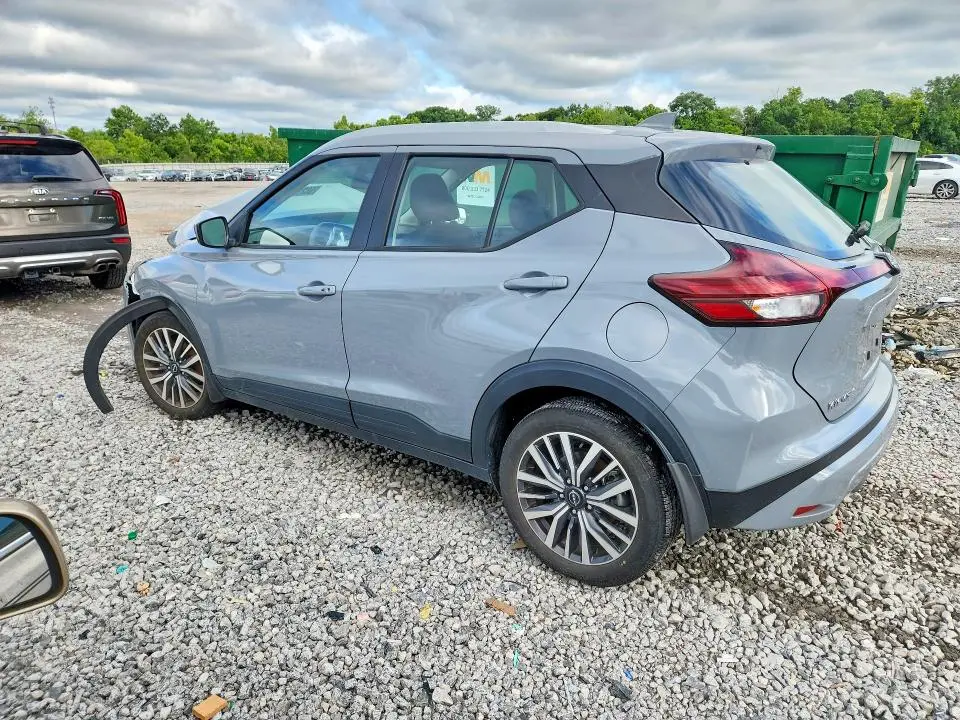 2024 NISSAN KICKS SV  