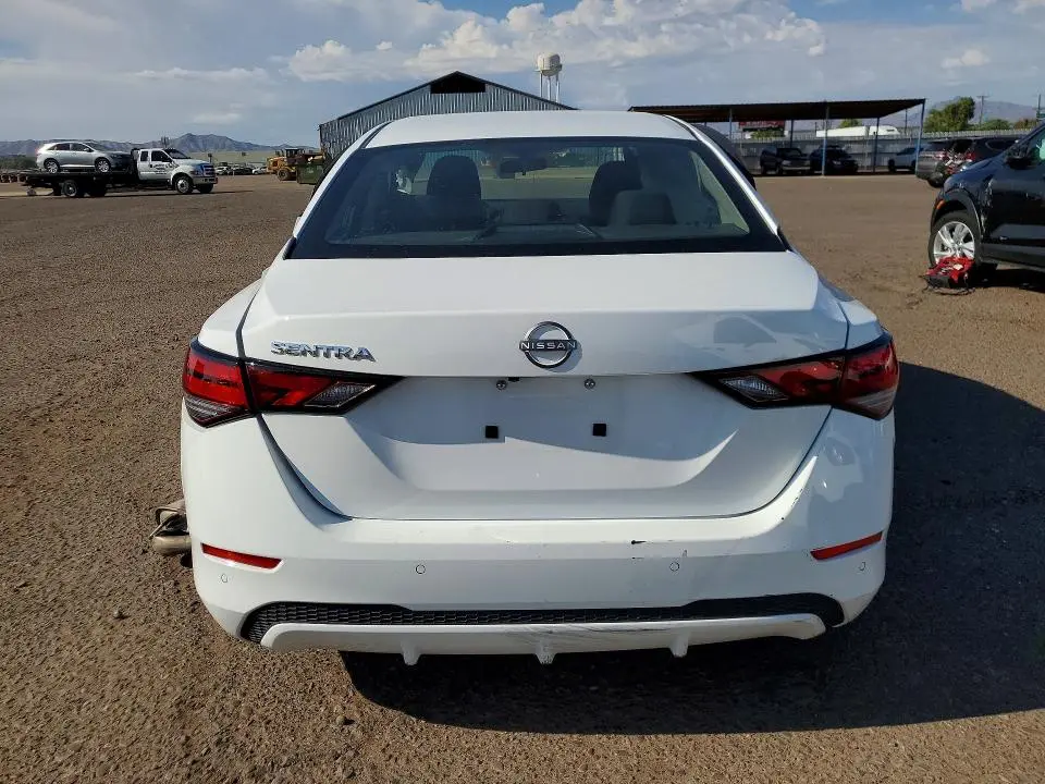 2025 NISSAN SENTRA S  