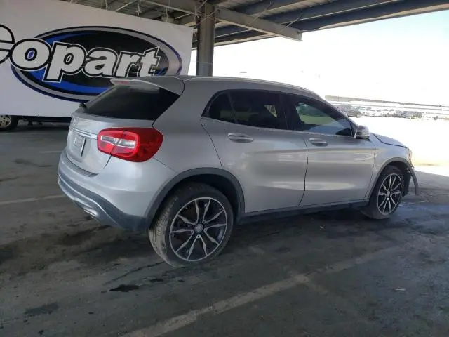 2017 MERCEDES-BENZ GLA 250  