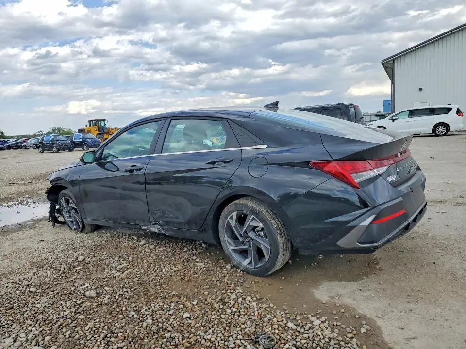 2025 HYUNDAI ELANTRA LIMITED  