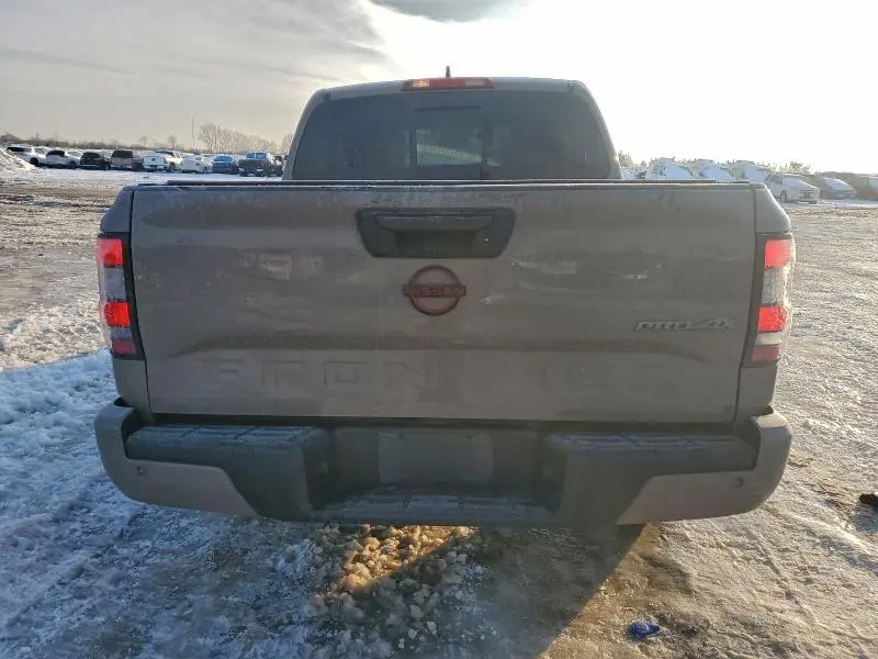 2023 NISSAN FRONTIER S  