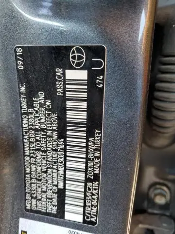 2019 TOYOTA C-HR XLE  